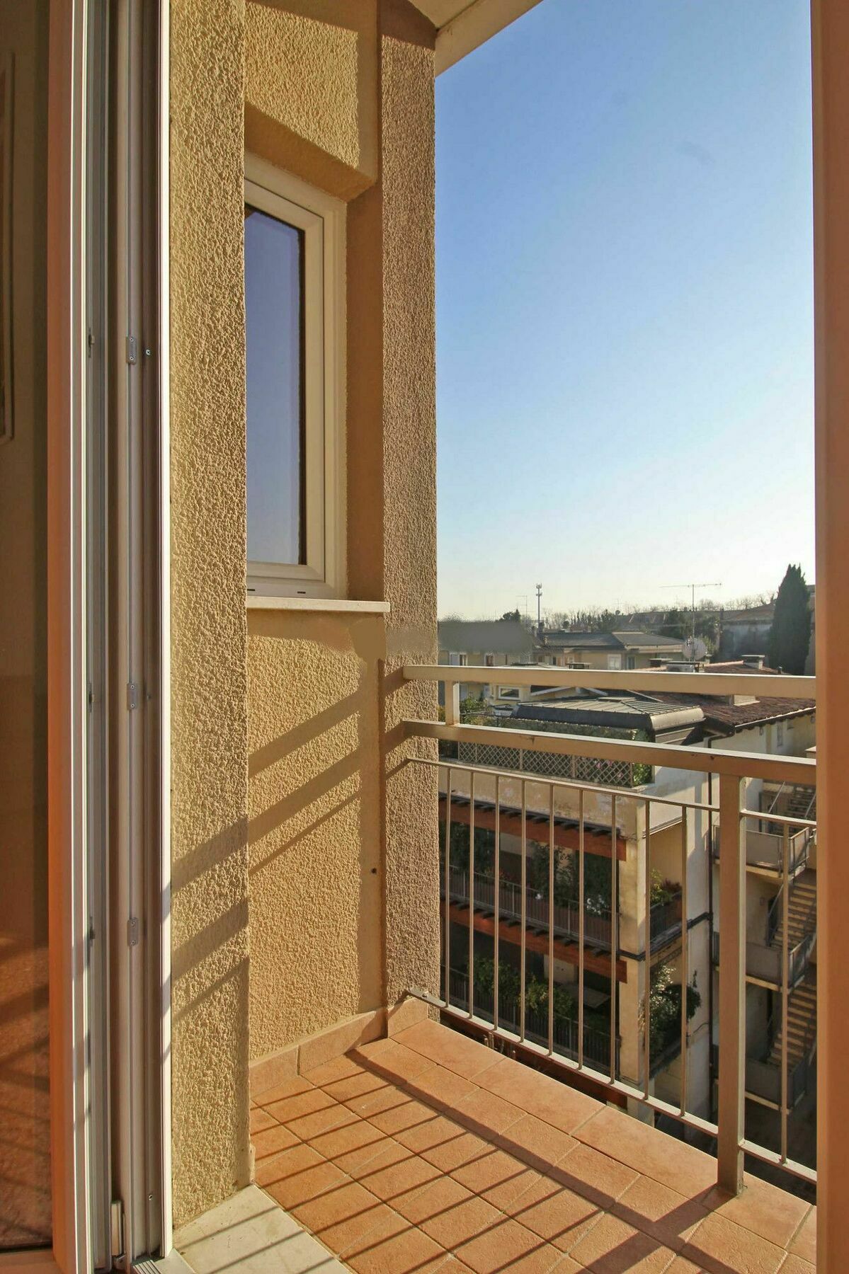 דסנזאנו דל גארדה Appartamento Del Sole מראה חיצוני תמונה